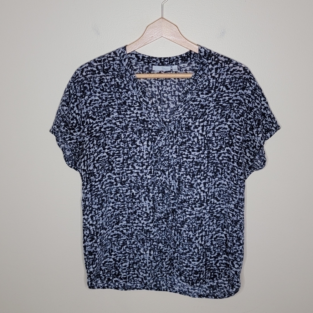 Halogen | Silk Black & Gray Print Blouse with Ruffle Front Size Small